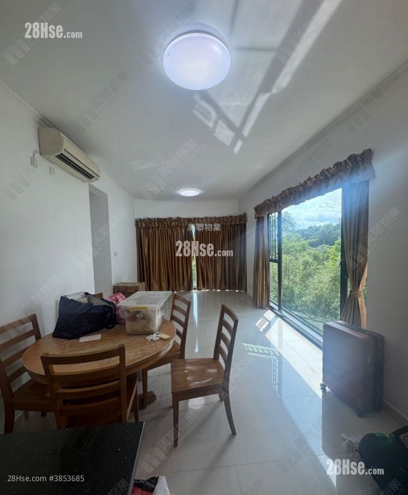 Royal Knoll Sell 4 Bedrooms 946 ft²
