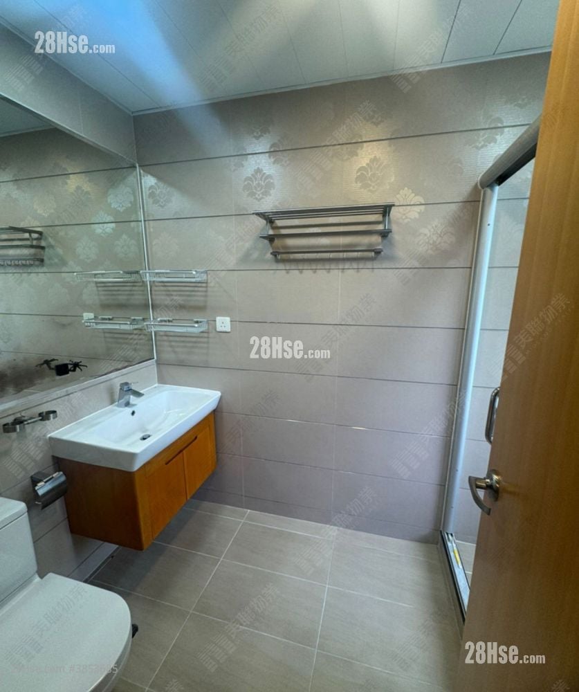 Royal Knoll Sell 4 Bedrooms 946 ft²