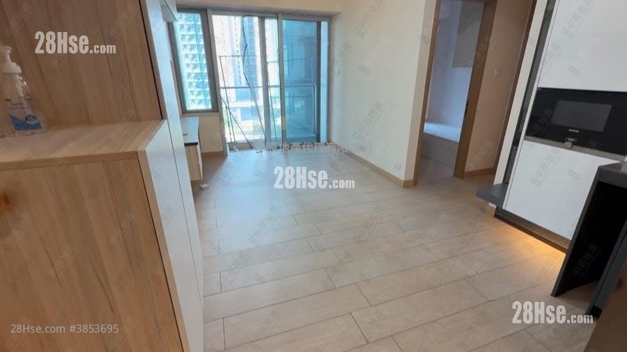 Century Link Sell 2 Bedrooms , 2 Bathrooms 484 ft²