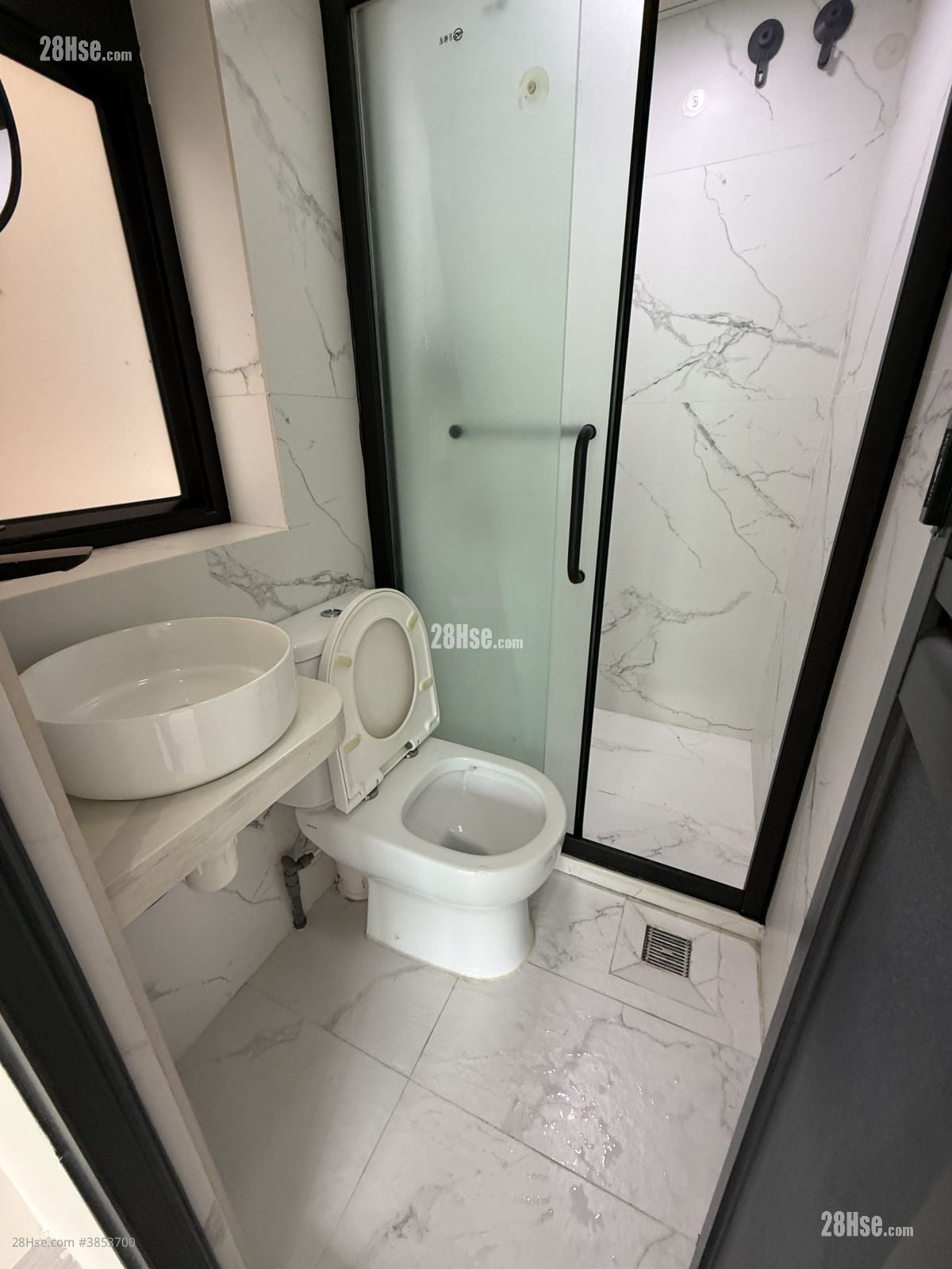 文蔚樓 租盤 開放式間隔 , 1 浴室 180 平方呎