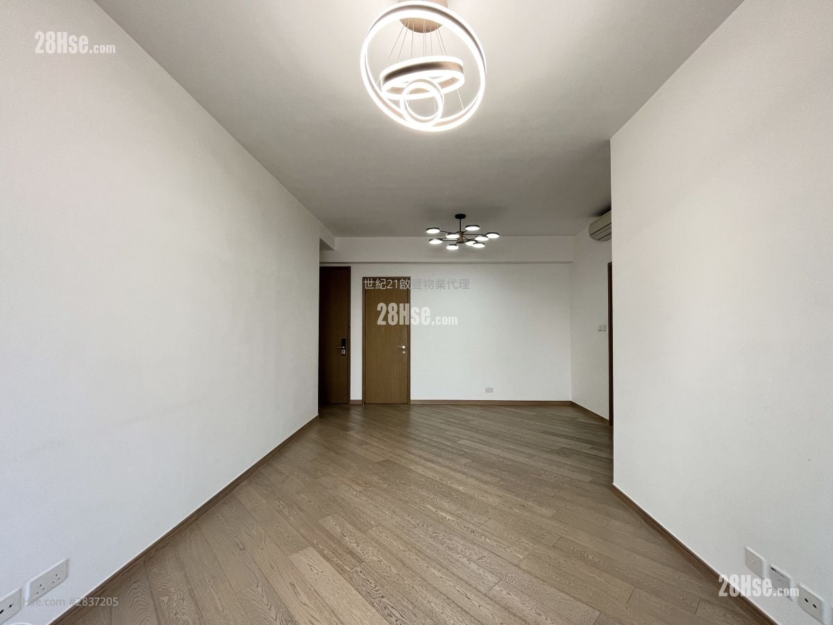 Vibe Centro Rental 4 Bedrooms , 3 Bathrooms 1,010 ft²