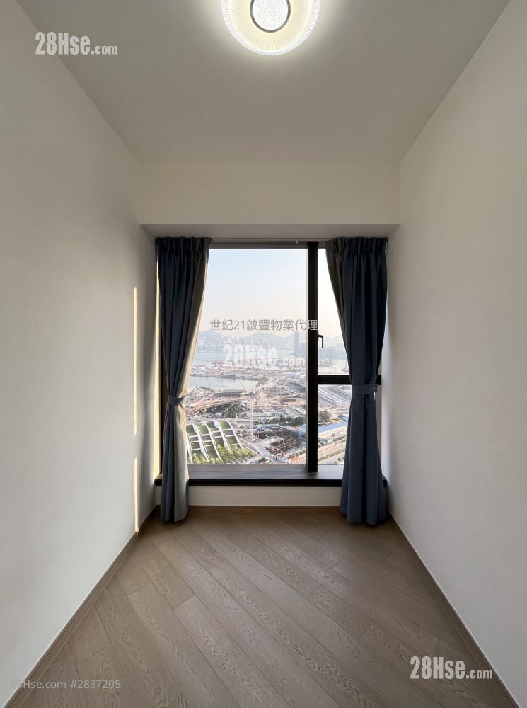Vibe Centro Rental 4 Bedrooms , 3 Bathrooms 1,010 ft²