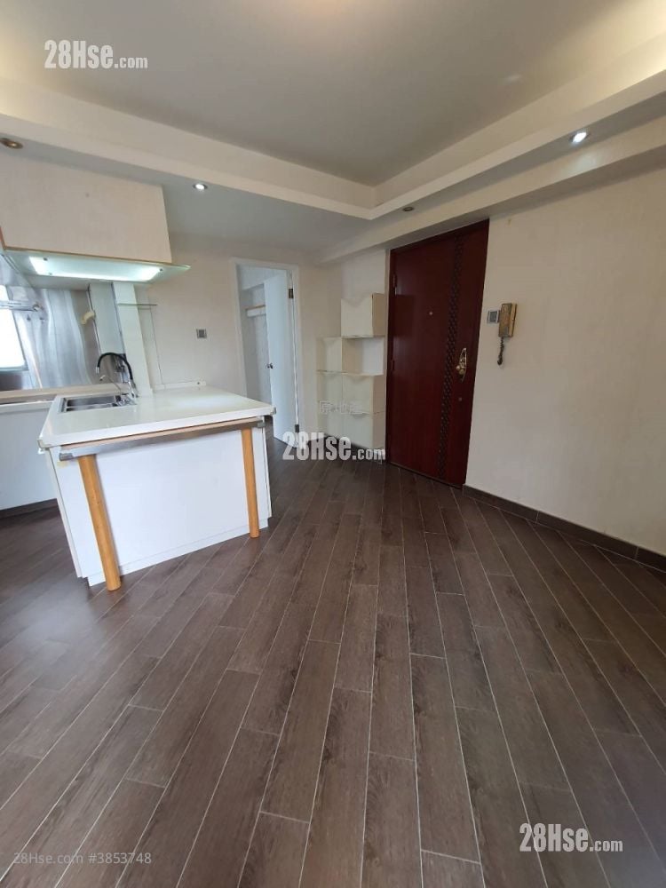 City One Shatin Sell 3 Bedrooms 484 ft²