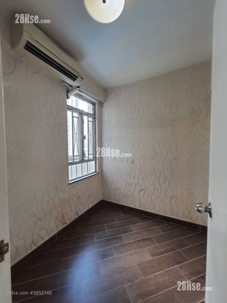 City One Shatin Sell 3 Bedrooms 484 ft²