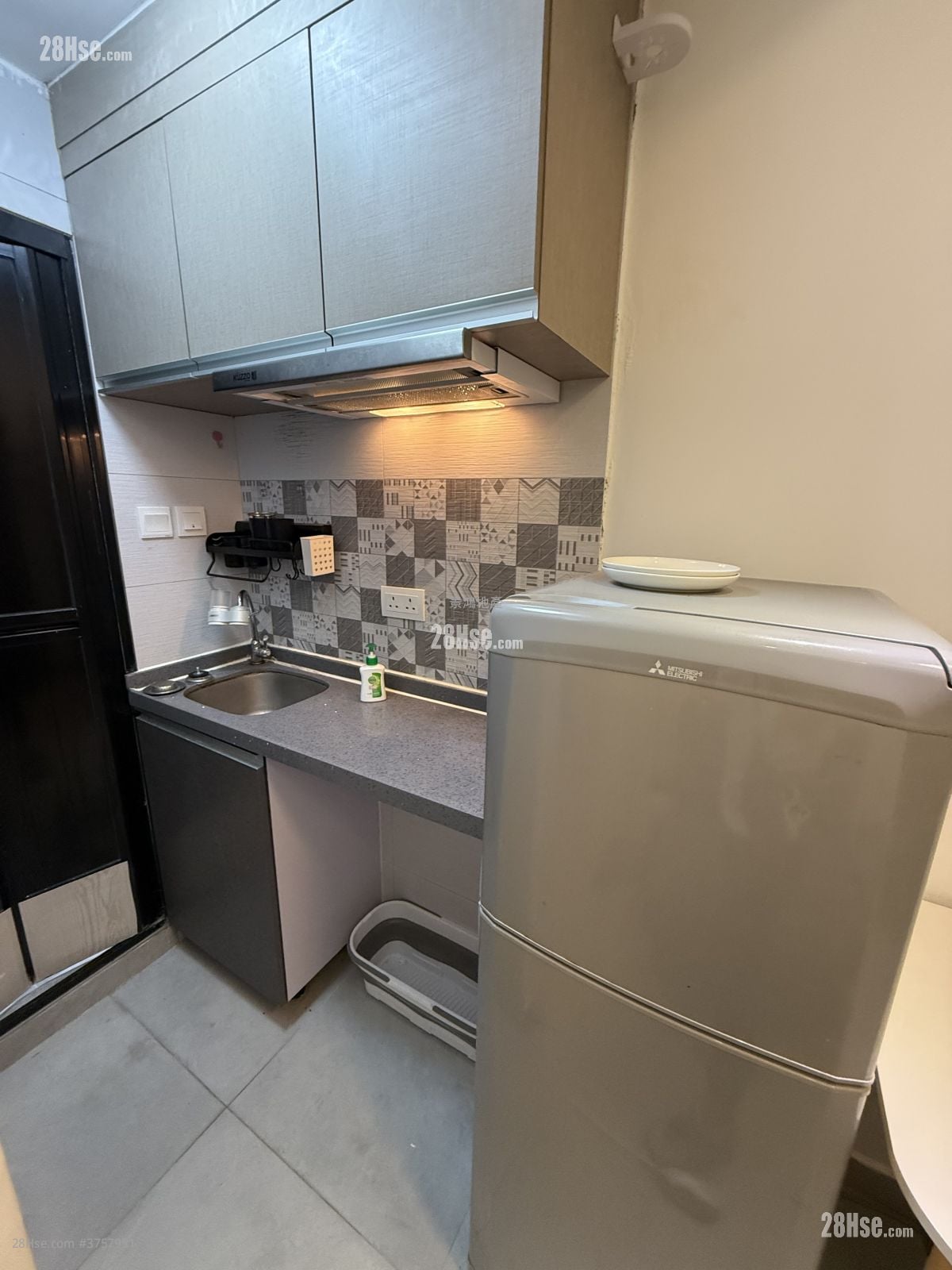 Man Yiu Building Rental 1 Bedroom , 1 Bathroom 180 ft²