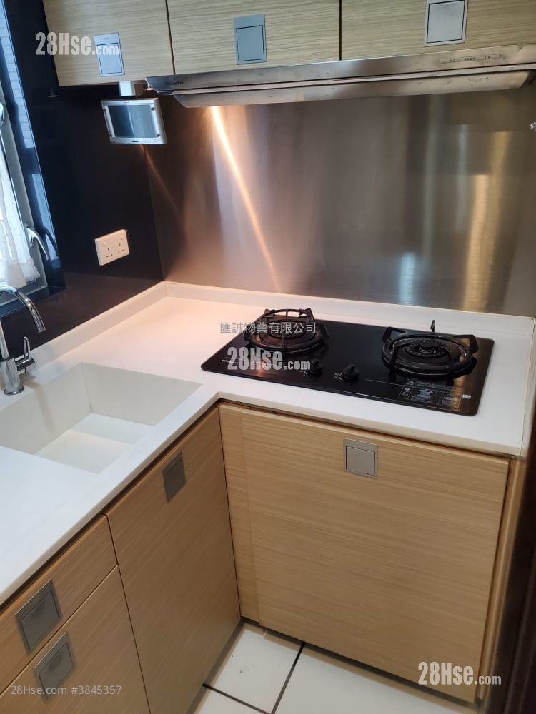 Grand Waterfront Sell 1 Bedroom , 1 Bathroom 360 ft²