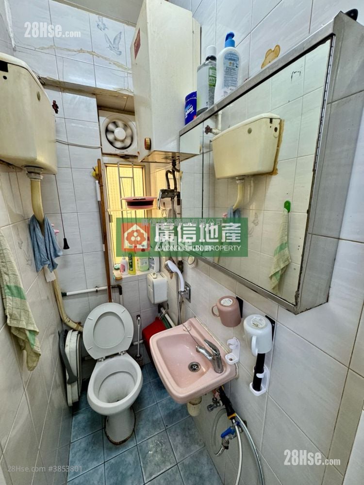 廣富大廈 租盤 2 房 , 1 浴室 324 平方呎