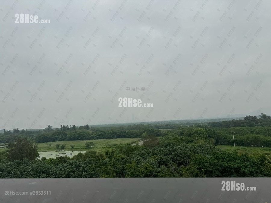 Wetland Seasons Park Sell 1,272 ft²