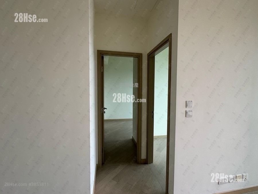 Wetland Seasons Park Sell 1,272 ft²