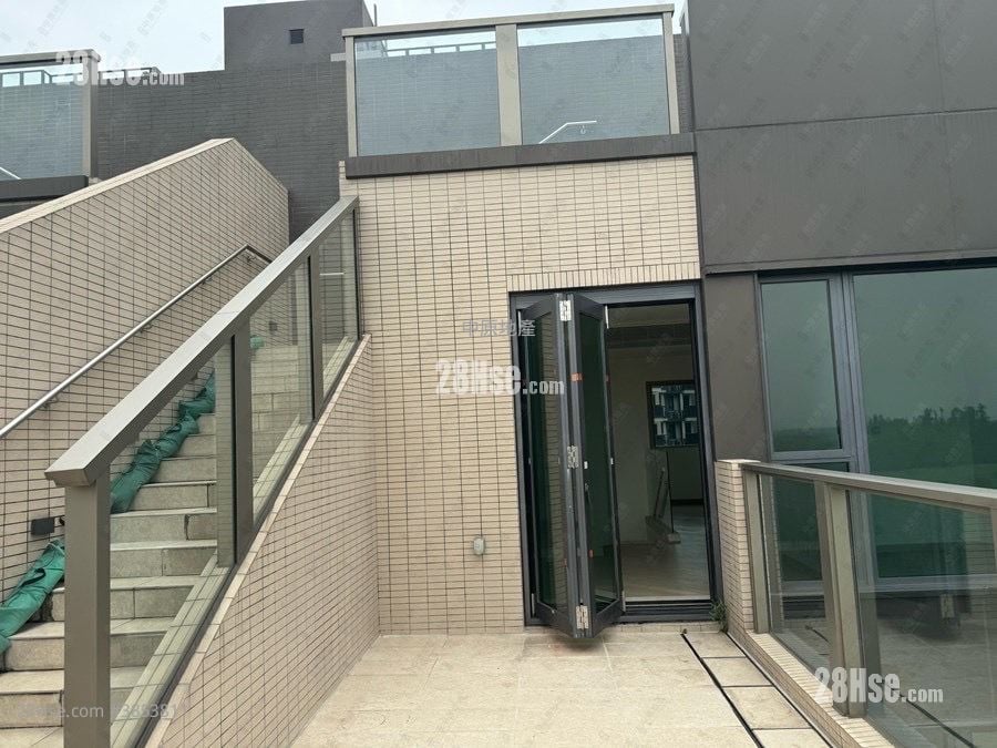 Wetland Seasons Park Sell 1,272 ft²