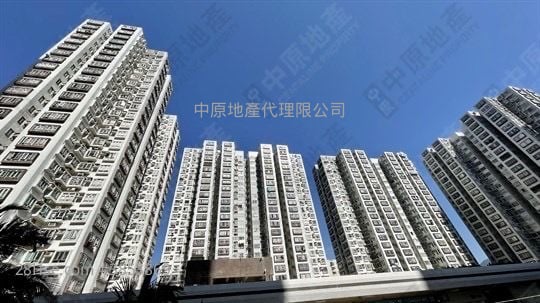 好運中心 售盤 2 房 443 平方呎