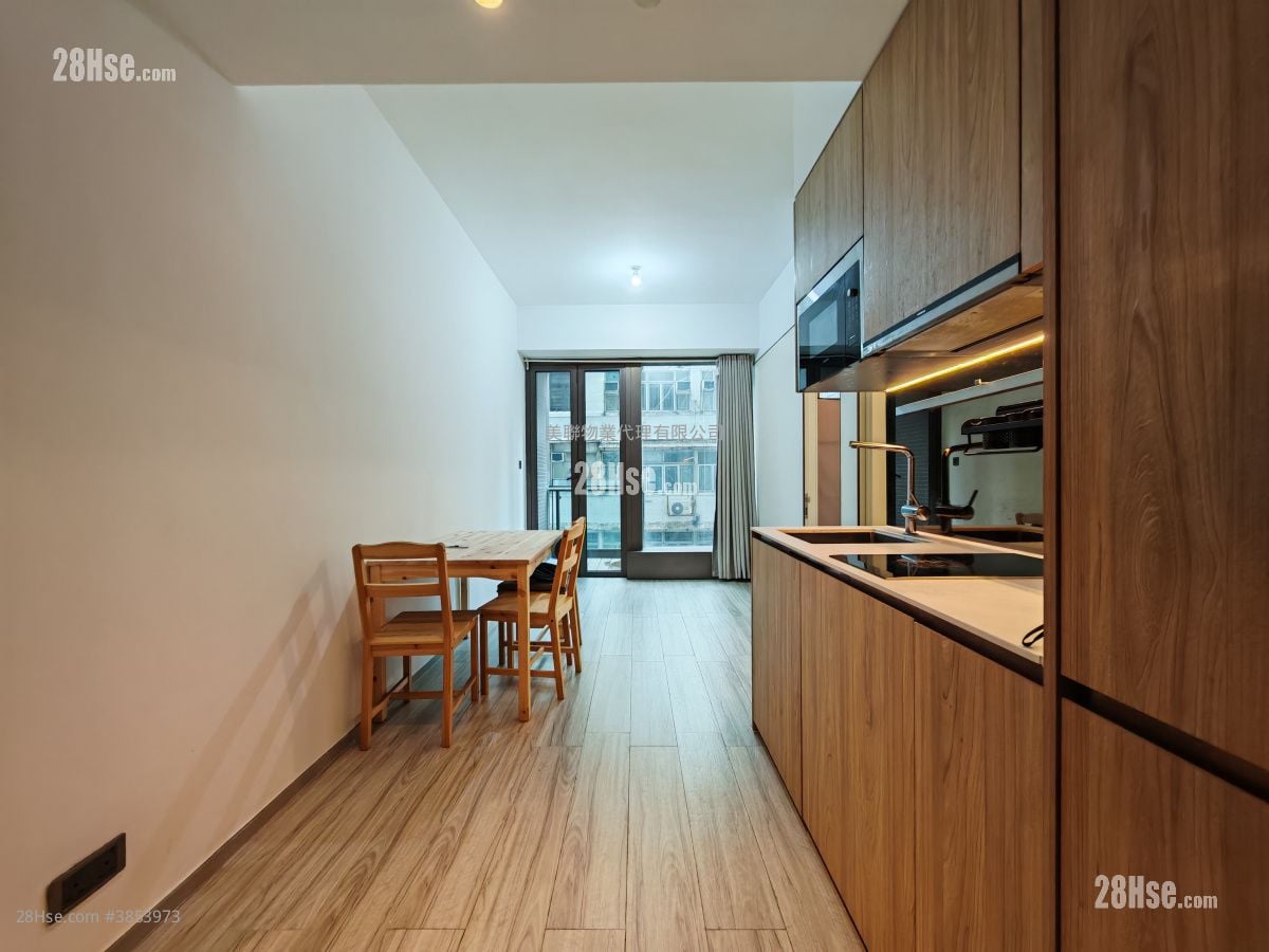 Seven Victory Avenue Rental 2 Bedrooms , 1 Bathroom 389 ft²