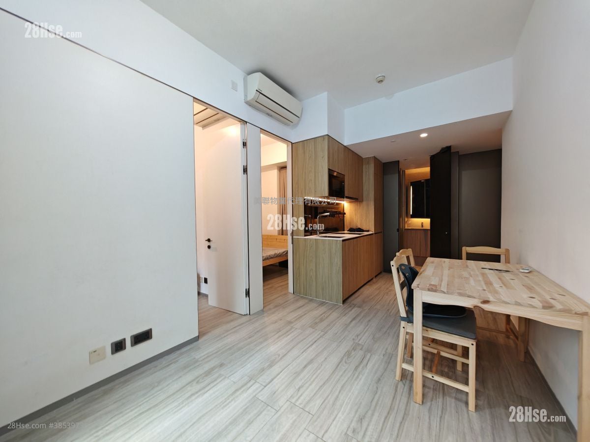 Seven Victory Avenue Rental 2 Bedrooms , 1 Bathroom 389 ft²