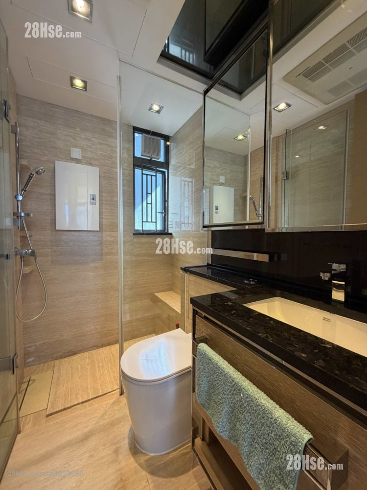 天晉 租盤 4 房 , 3 浴室 947 平方呎