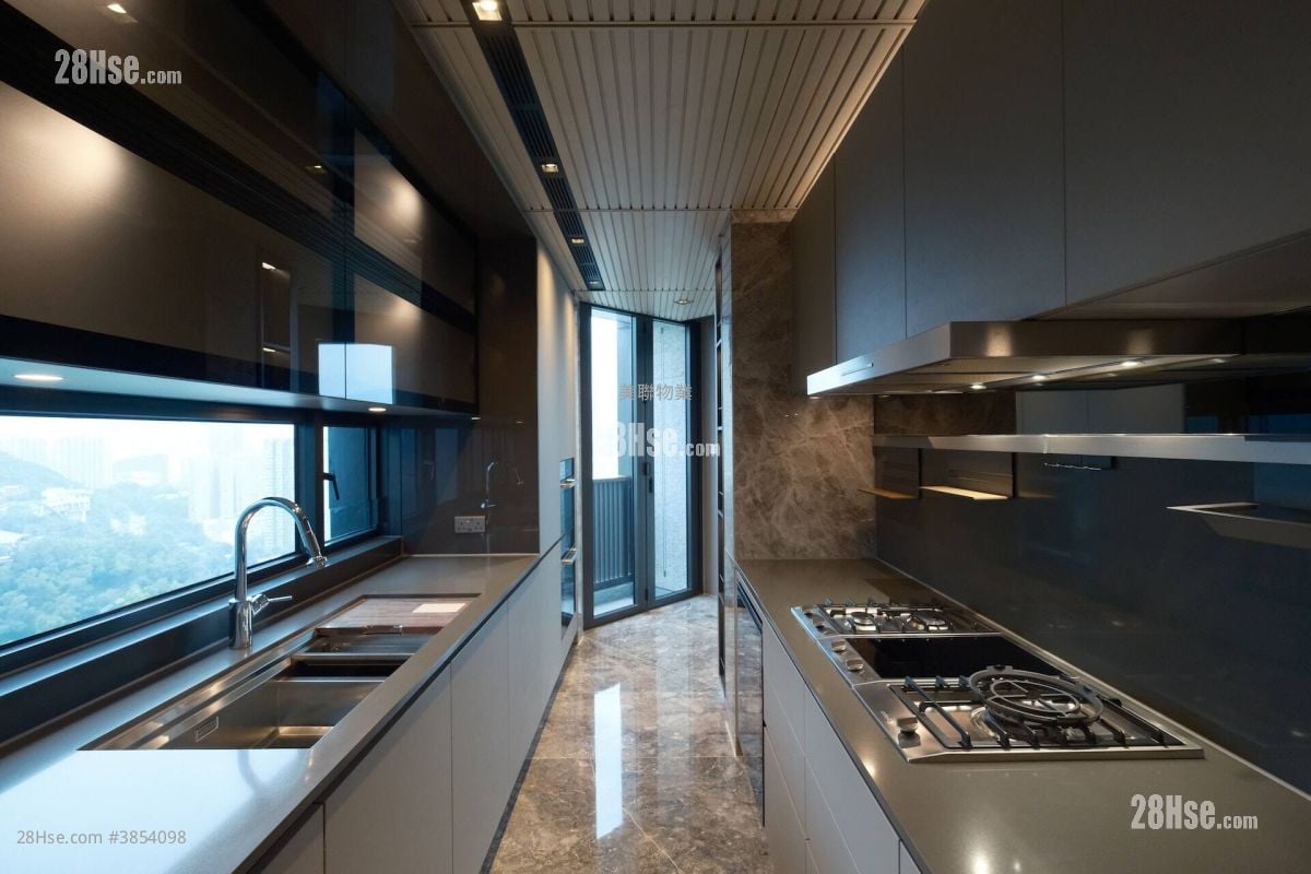 St. Michel Sell 4 Bedrooms , 2 Bathrooms 1,103 ft²