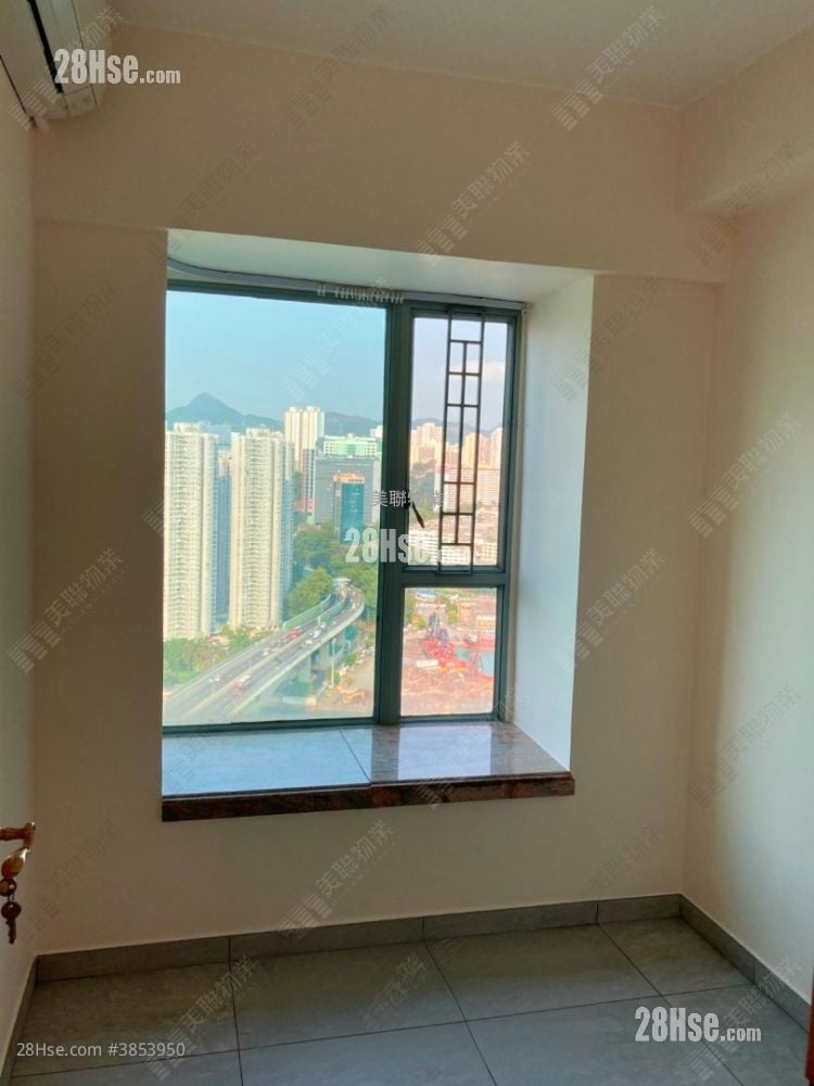 Tierra Verde Sell 3 Bedrooms , 2 Bathrooms 769 ft²