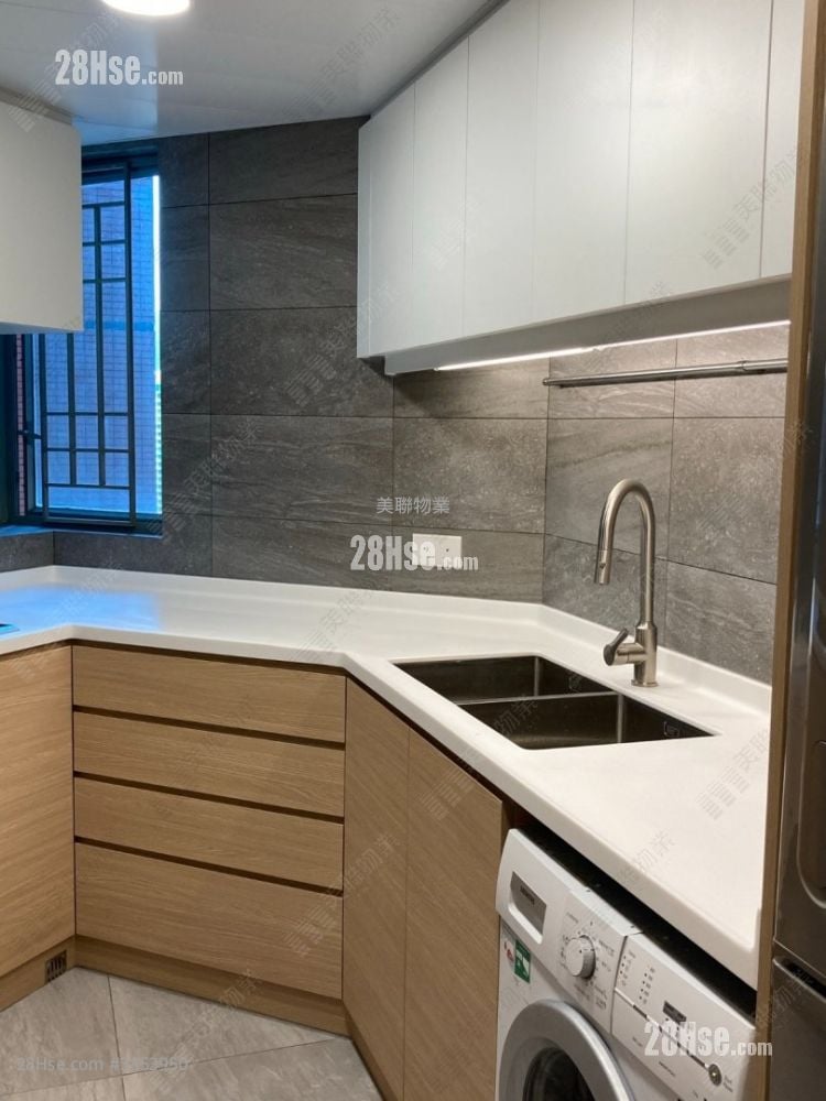 Tierra Verde Sell 3 Bedrooms , 2 Bathrooms 769 ft²