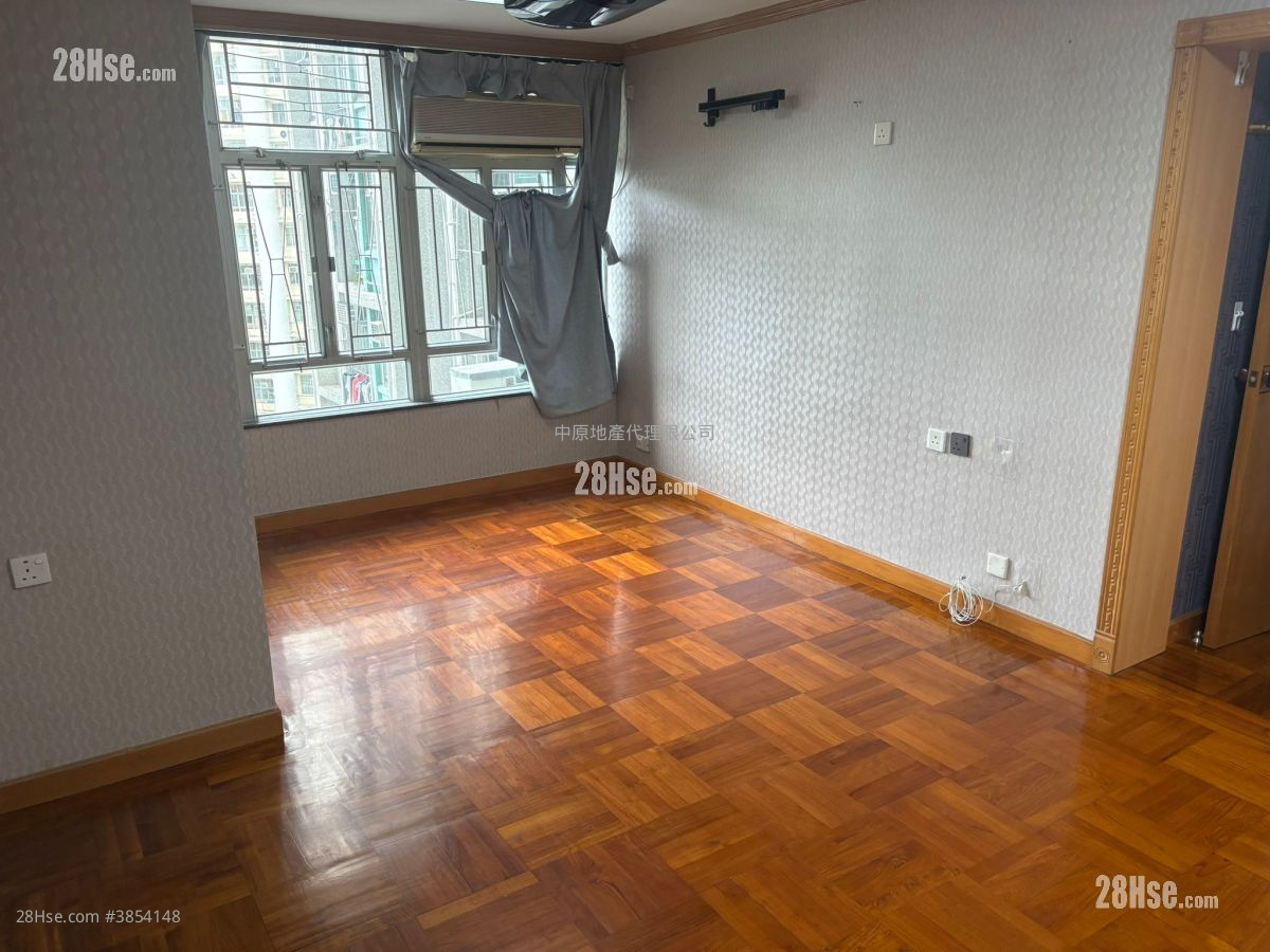 Ka Shing Court Sell 2 Bedrooms , 1 Bathroom 546 ft²