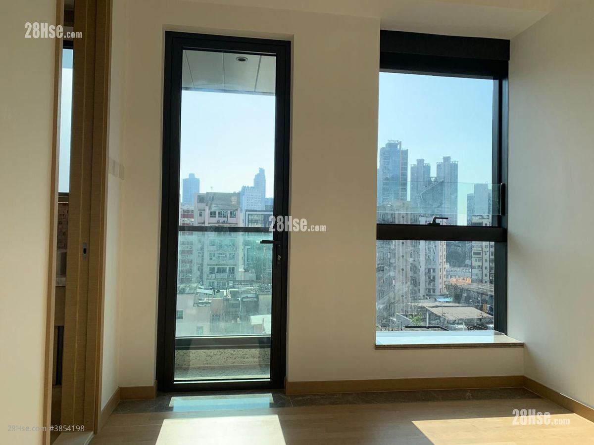 Novi Rental 179 ft²