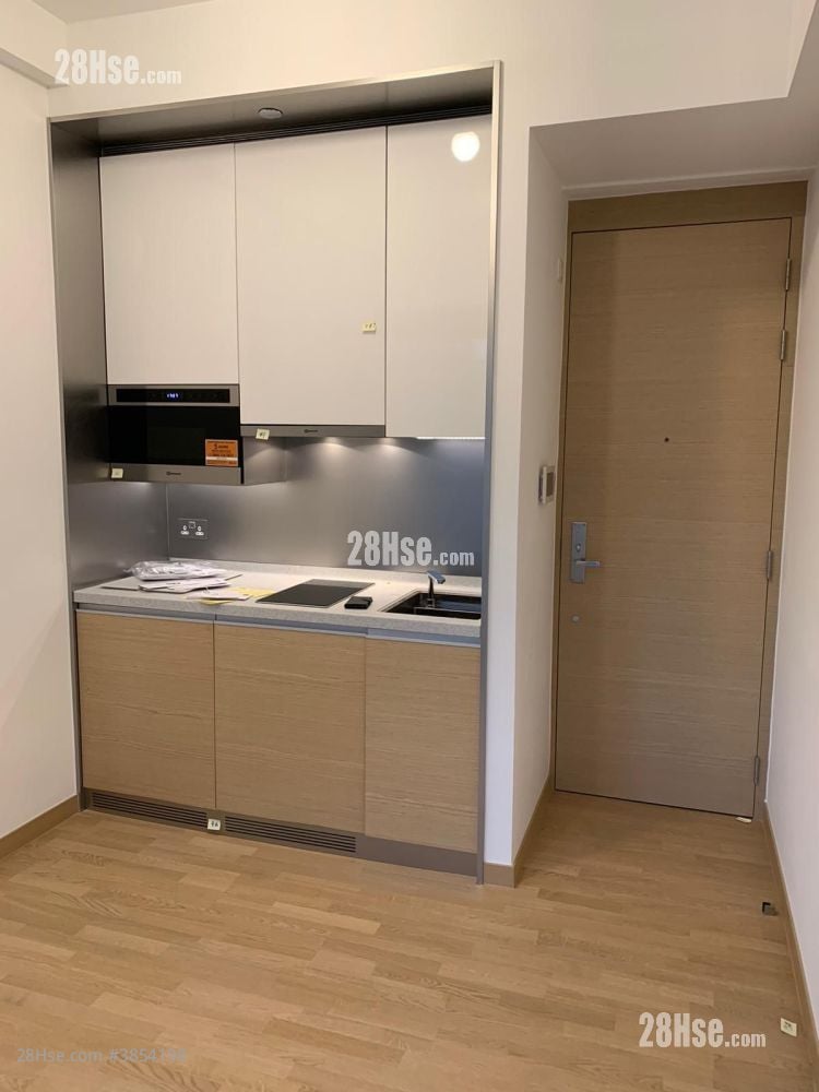 Novi Rental 179 ft²