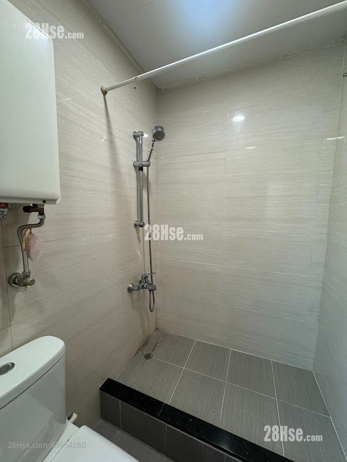 Lok Hin Terrace Rental 3 Bedrooms , 2 Bathrooms 610 ft²