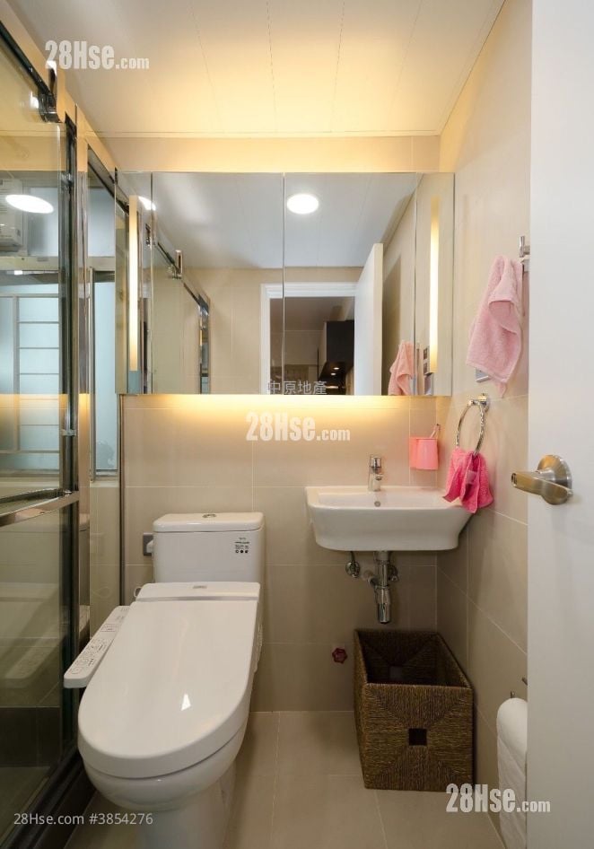 Sereno Verde Sell 3 Bedrooms 795 ft²