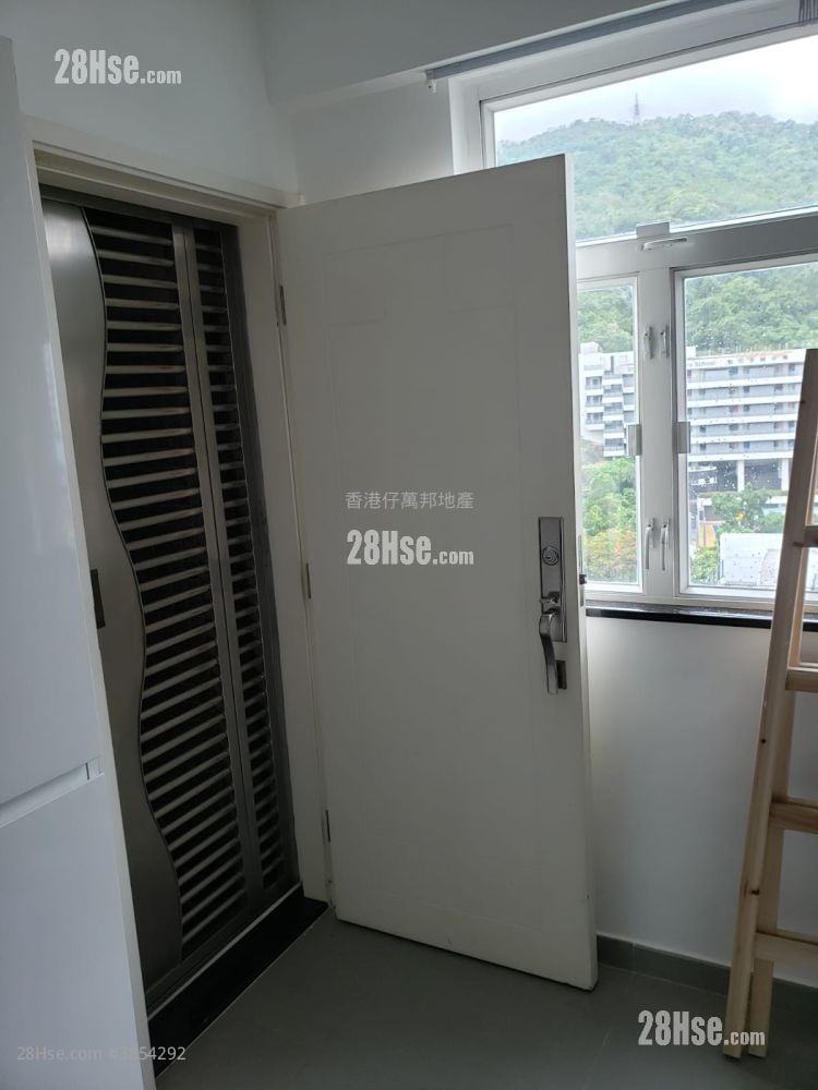 華利大廈 租盤 2 房 343 平方呎