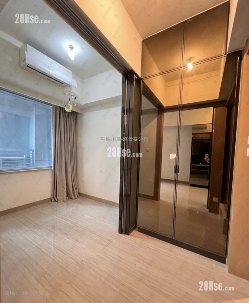 Cullinan West Sell 1 Bedroom 363 ft²
