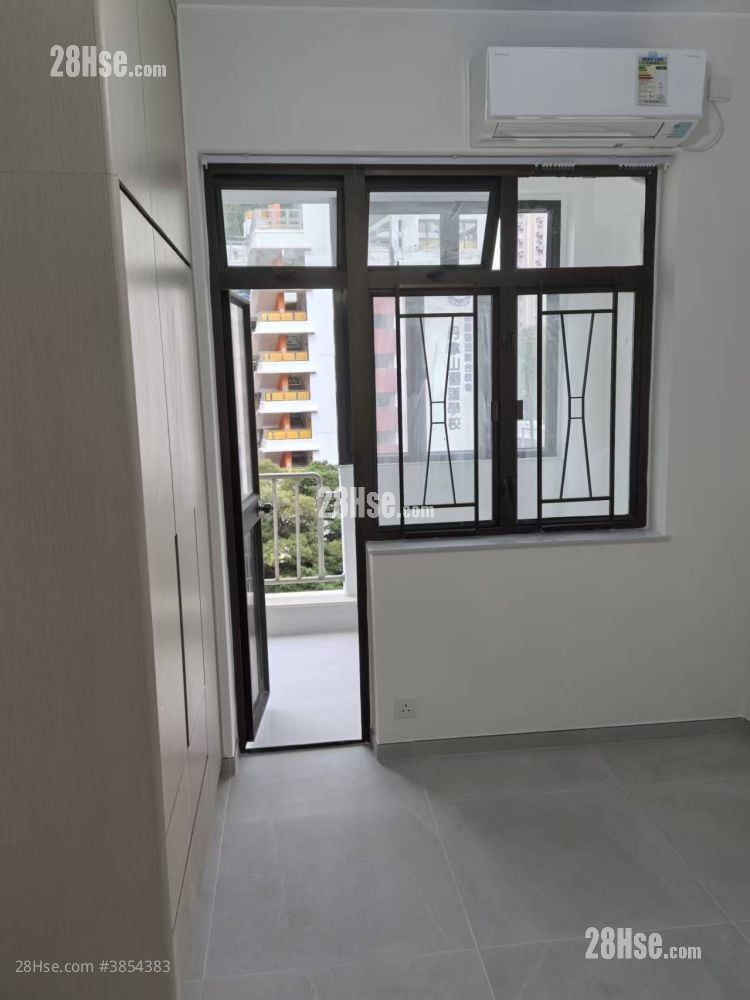 Elegance House Rental 4 Bedrooms , 3 Bathrooms