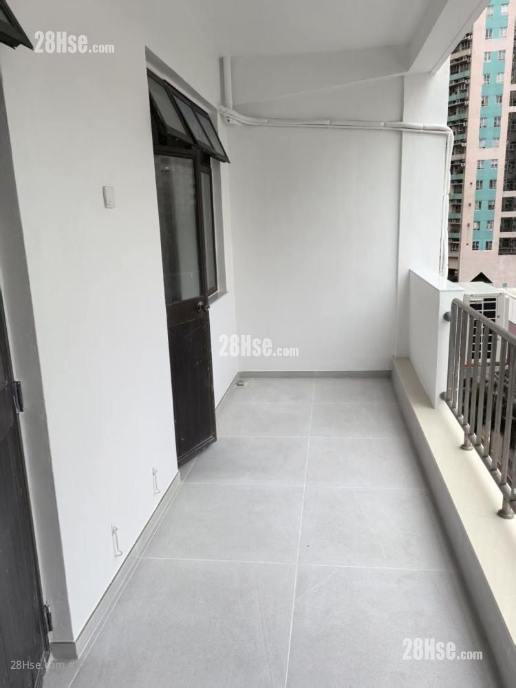 Elegance House Rental 4 Bedrooms , 3 Bathrooms