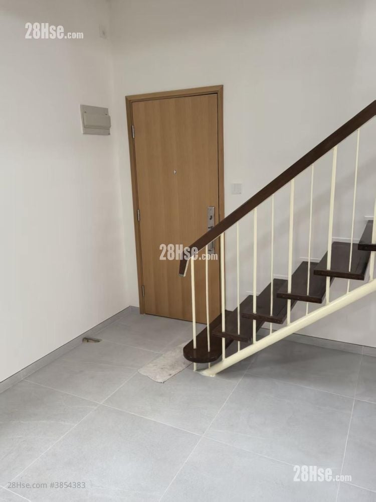 Elegance House Rental 4 Bedrooms , 3 Bathrooms
