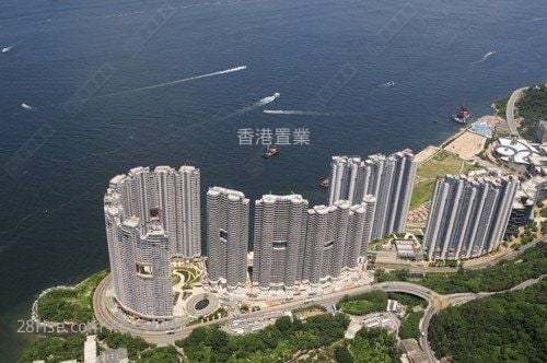 Residence Bel-Air Rental 3 Bedrooms , 3 Bathrooms 1,086 ft²