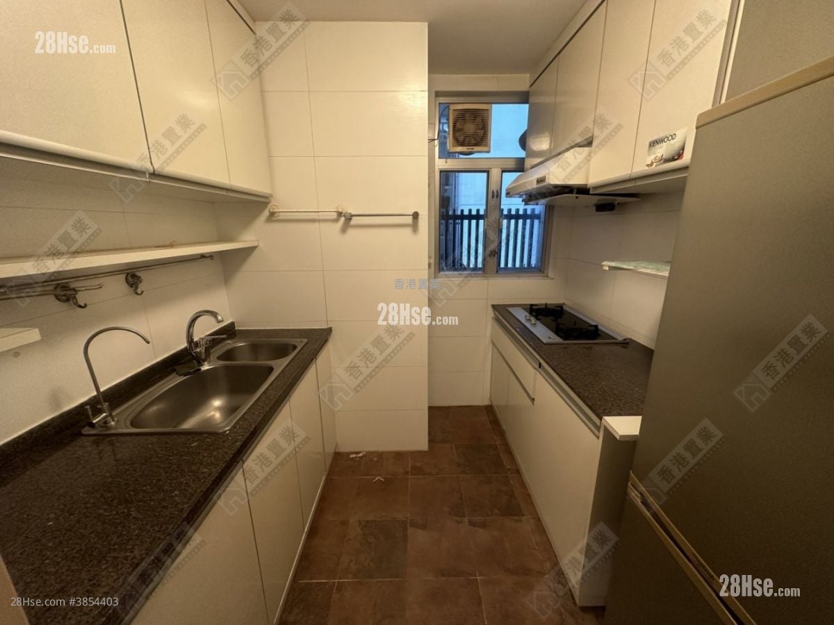 Taikoo Shing Sell 2 Bedrooms , 1 Bathroom 593 ft²