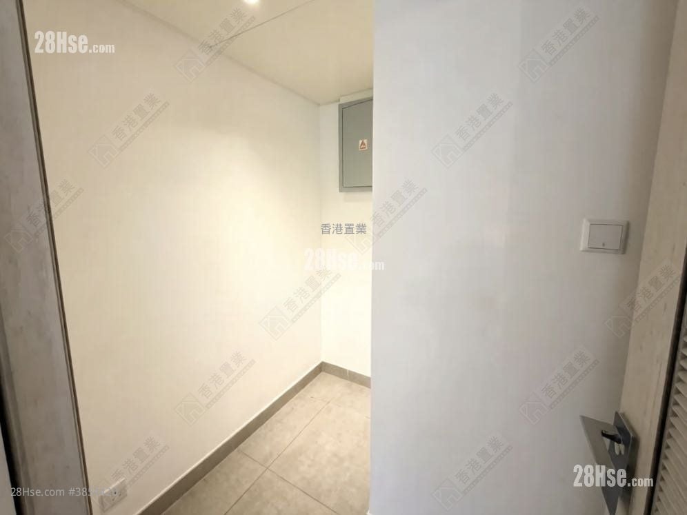 港岛南岸 租盘 3 房 , 3 浴室 773 平方尺