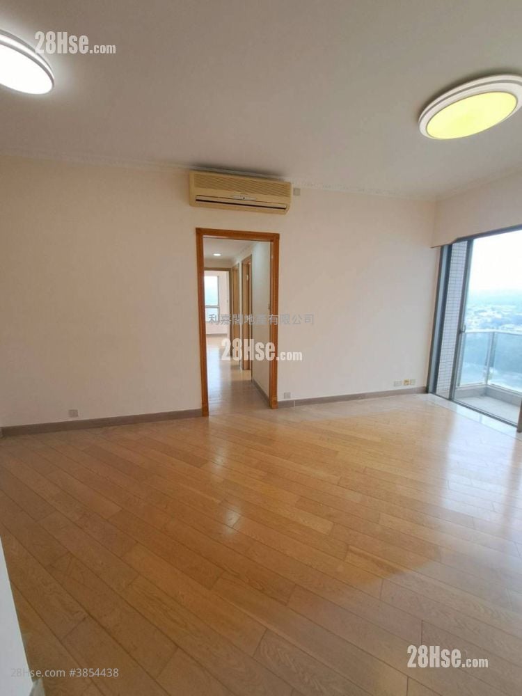 La Grove Sell 3 Bedrooms , 1 Bathroom 807 ft²