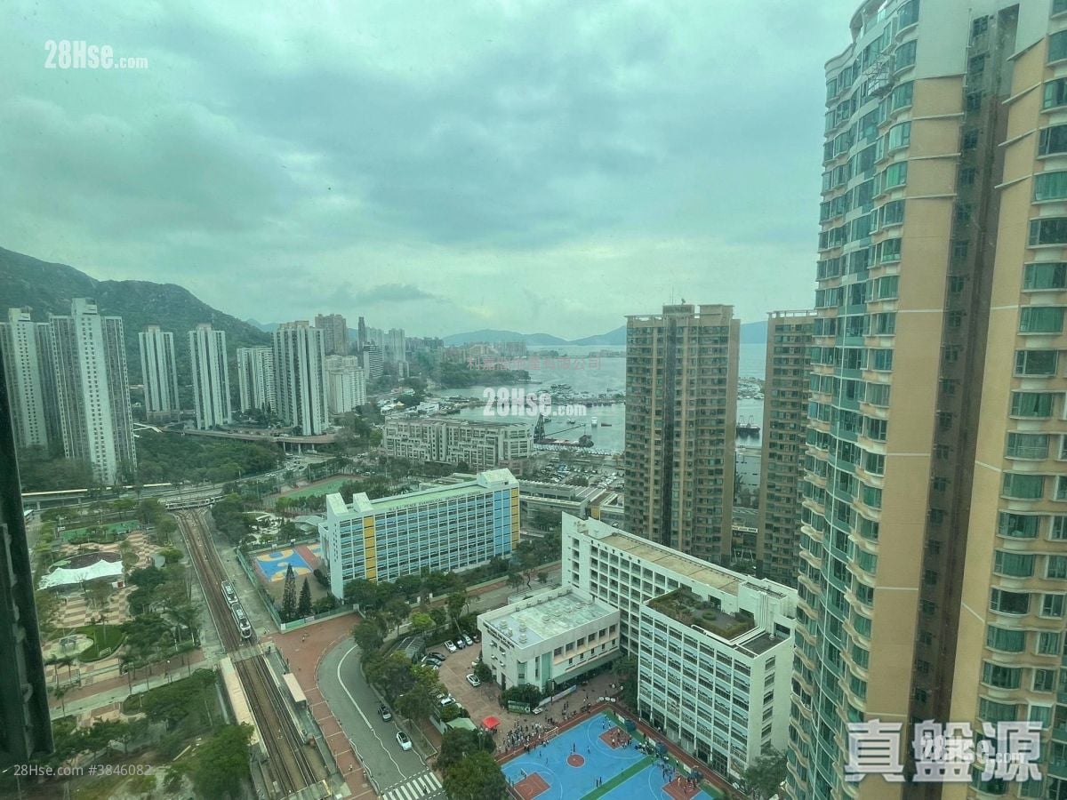 Oceania Heights Sell 3 Bedrooms , 1 Bathroom 586 ft²