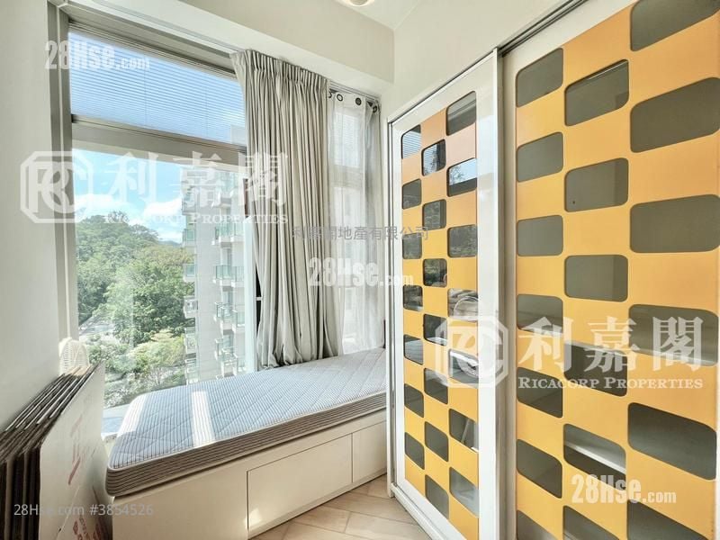 Park Mediterranean Sell 2 Bedrooms , 1 Bathroom 585 ft²