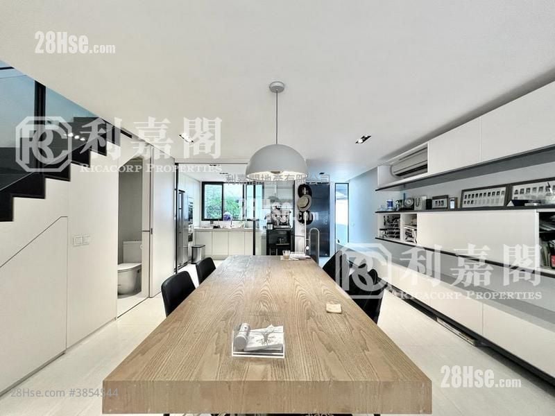 Habitat Sell 4 Bedrooms , 3 Bathrooms 1,481 ft²