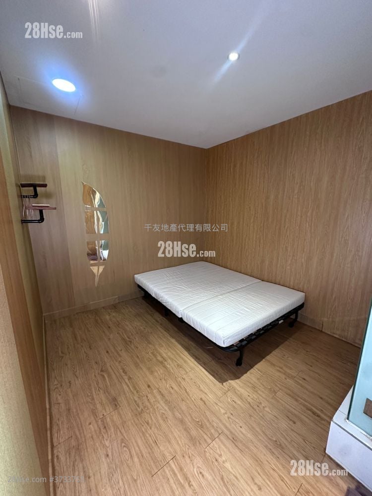 Nos.15-17A Cameron Road Rental Studio , 1 Bathroom 110 ft²