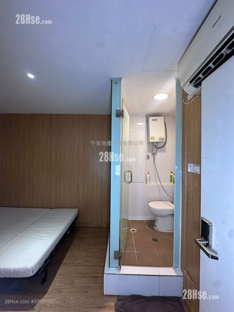 Nos.15-17A Cameron Road Rental Studio , 1 Bathroom 110 ft²