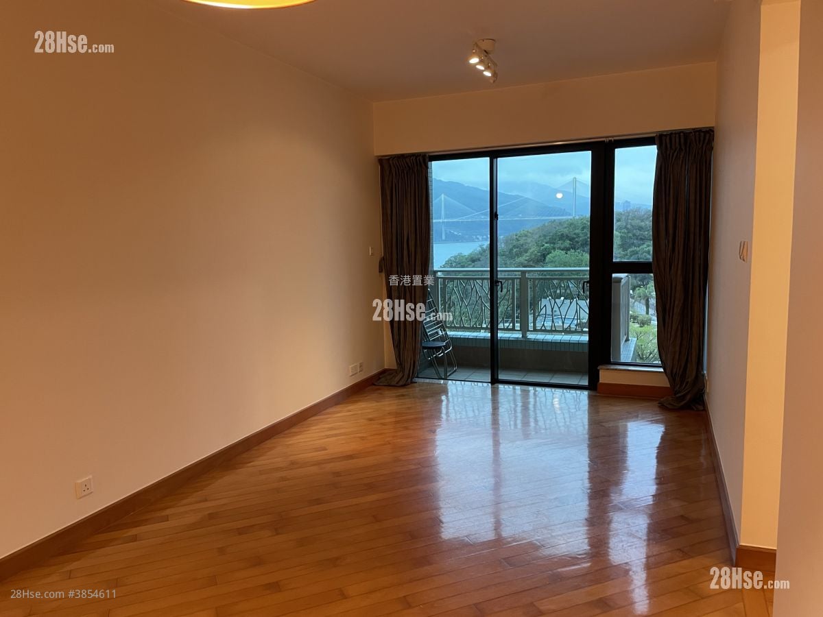 Park Island Sell 3 Bedrooms , 2 Bathrooms 707 ft²