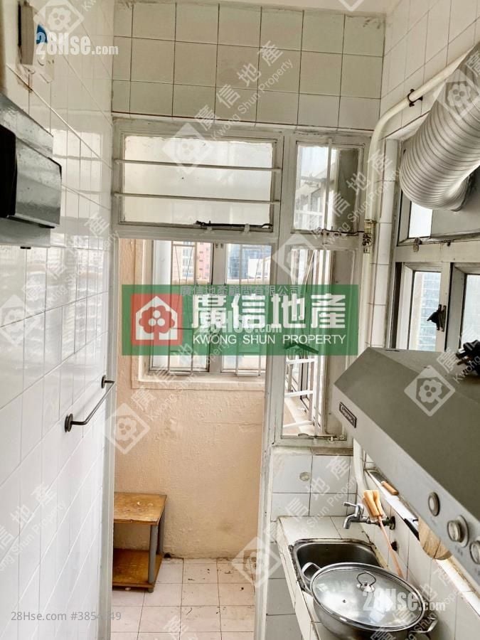 Chee Hing Building Sell 2 Bedrooms , 1 Bathroom 333 ft²