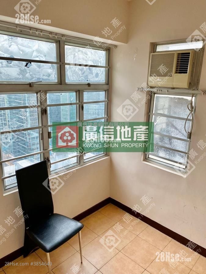 Chee Hing Building Sell 2 Bedrooms , 1 Bathroom 333 ft²