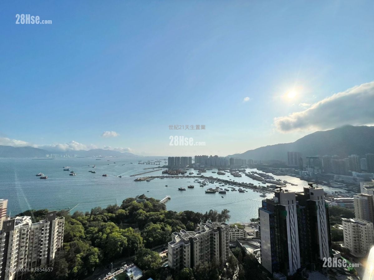 青榕臺 售盤 3 房 , 2 浴室 719 平方呎