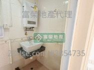 Hayon Building Rental 2 Bedrooms , 1 Bathroom 251 ft²