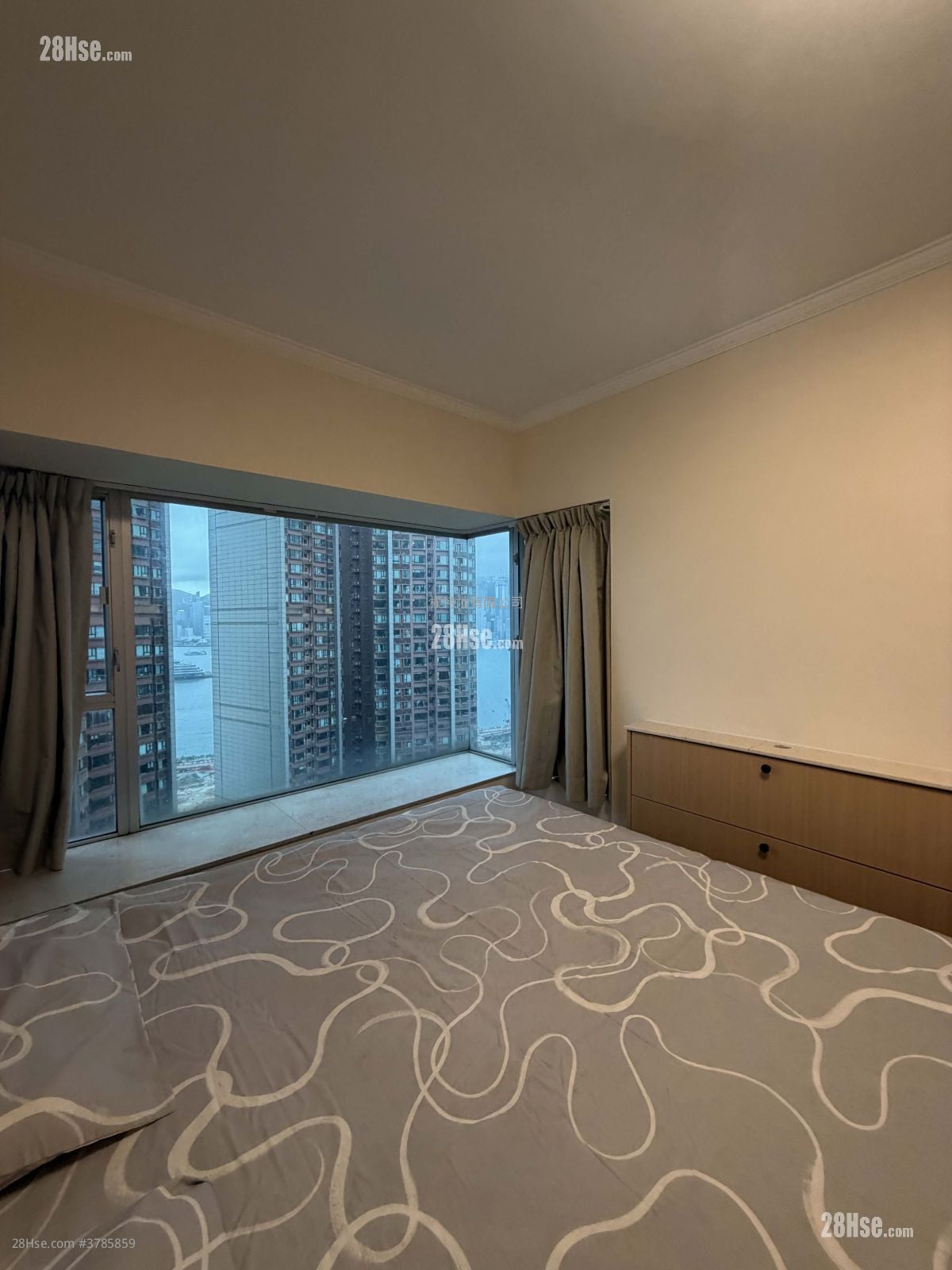 The Waterfront Rental 3 Bedrooms , 2 Bathrooms 934 ft²