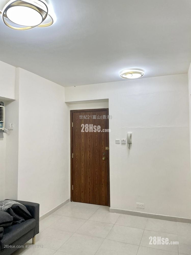 The Vista Sell 2 Bedrooms , 1 Bathroom 302 ft²
