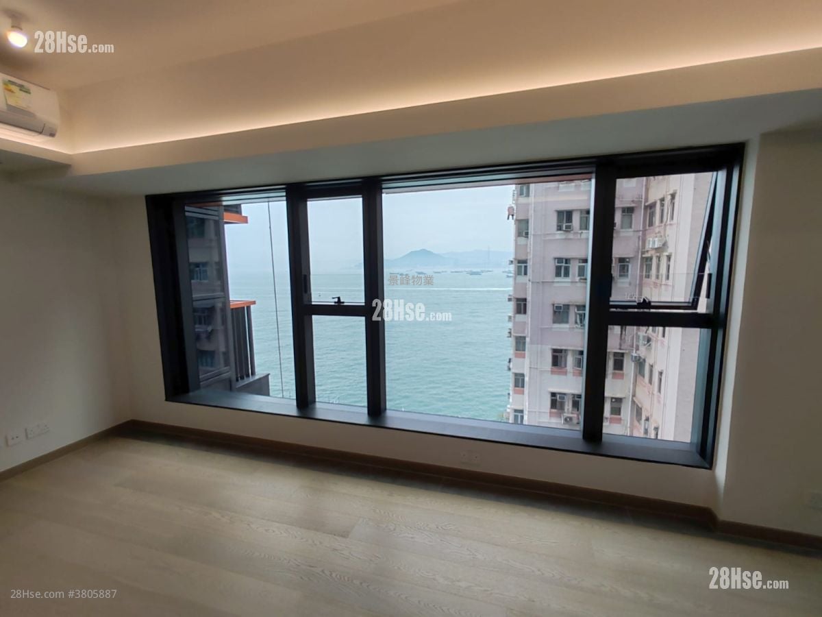 The Highline Sell Studio , 1 Bathroom 297 ft²