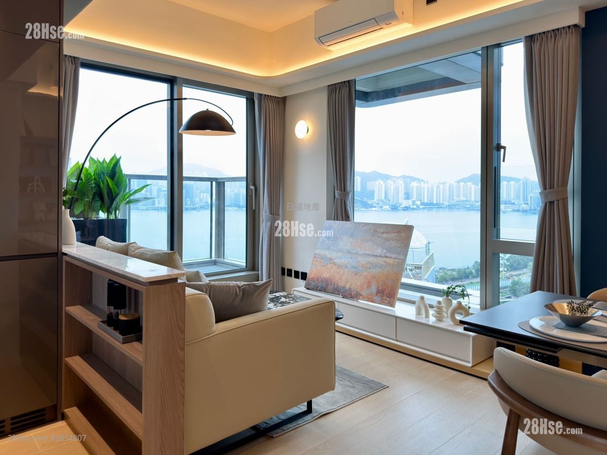 Finnie Sell 3 Bedrooms , 1 Bathroom 567 ft²