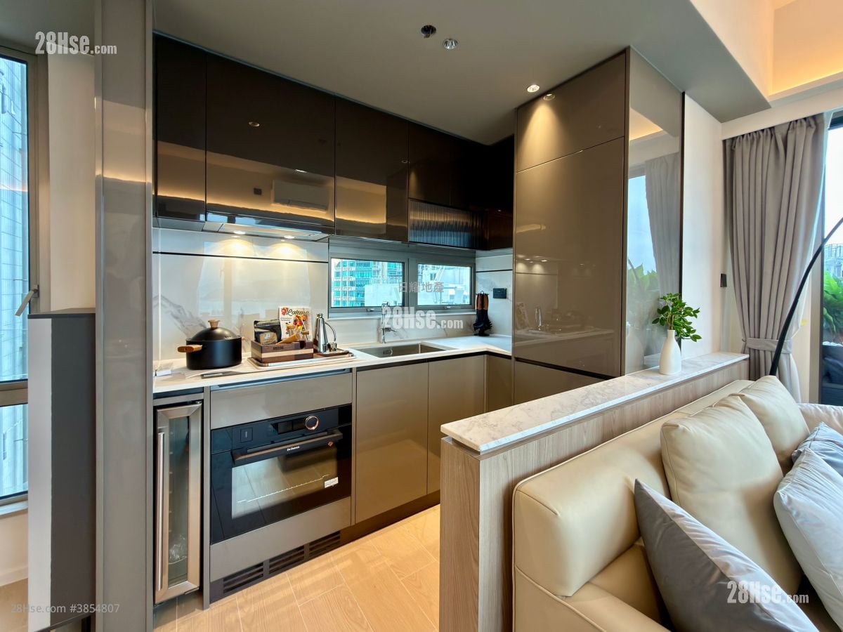 Finnie Sell 3 Bedrooms , 1 Bathroom 567 ft²